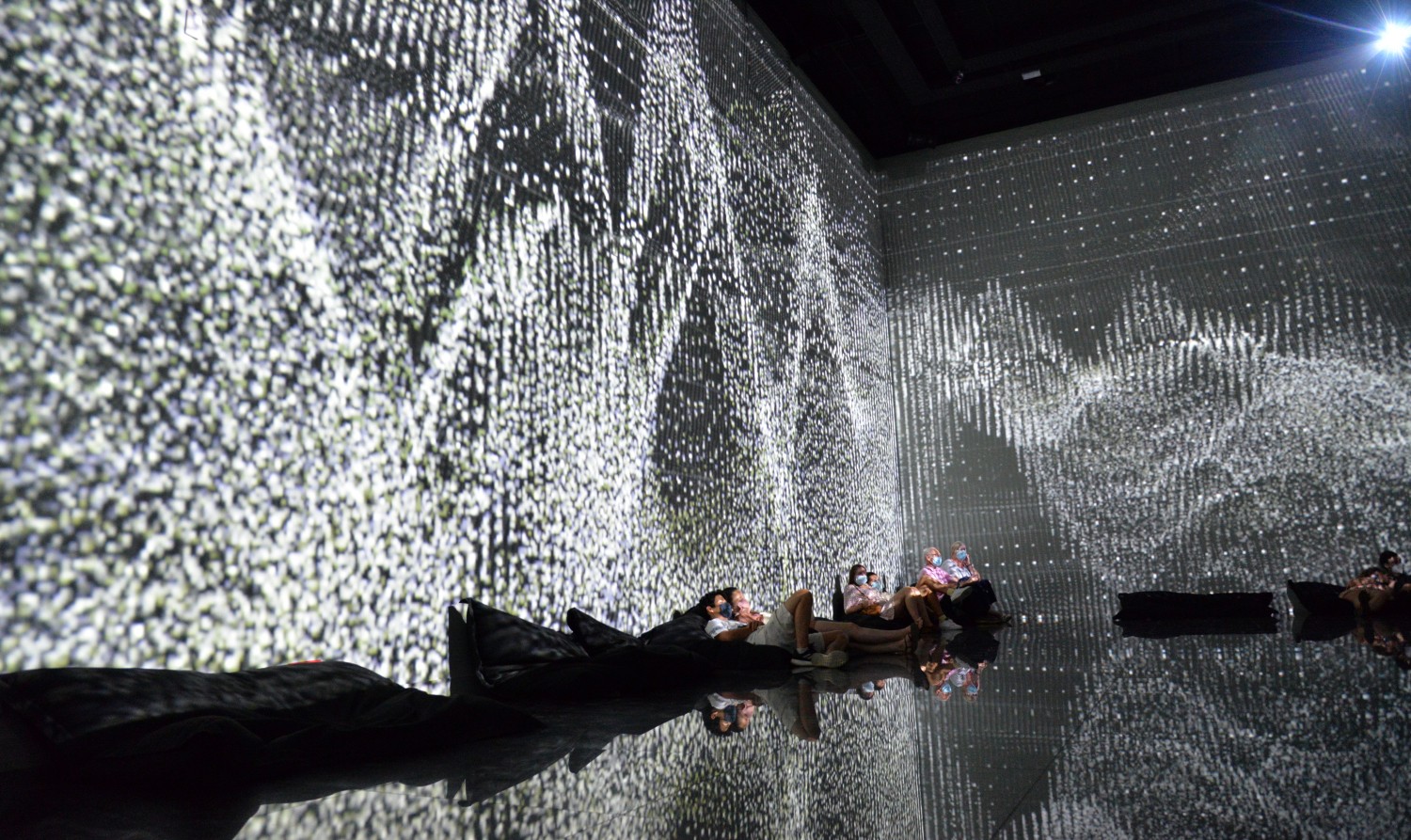 2020 d610 6 204 1 art bordeaux anitya ocean data 01