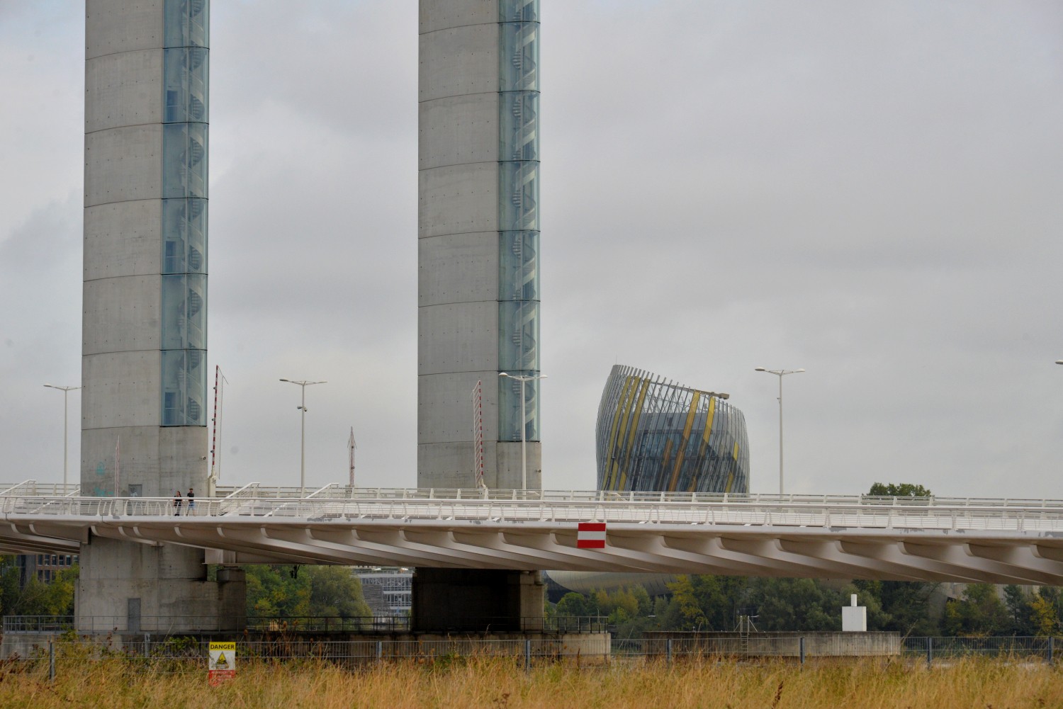 2020 d610 6 278 1 Bordeaux pont Chaban Delmas Cité du vin