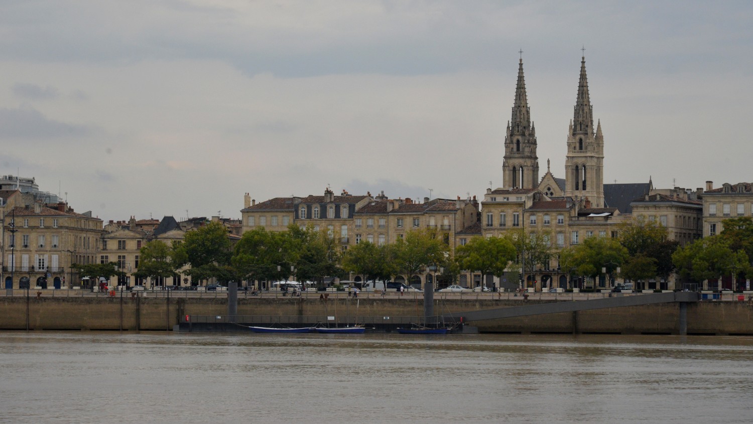 2020 d610 6 291 1 Bordeaux