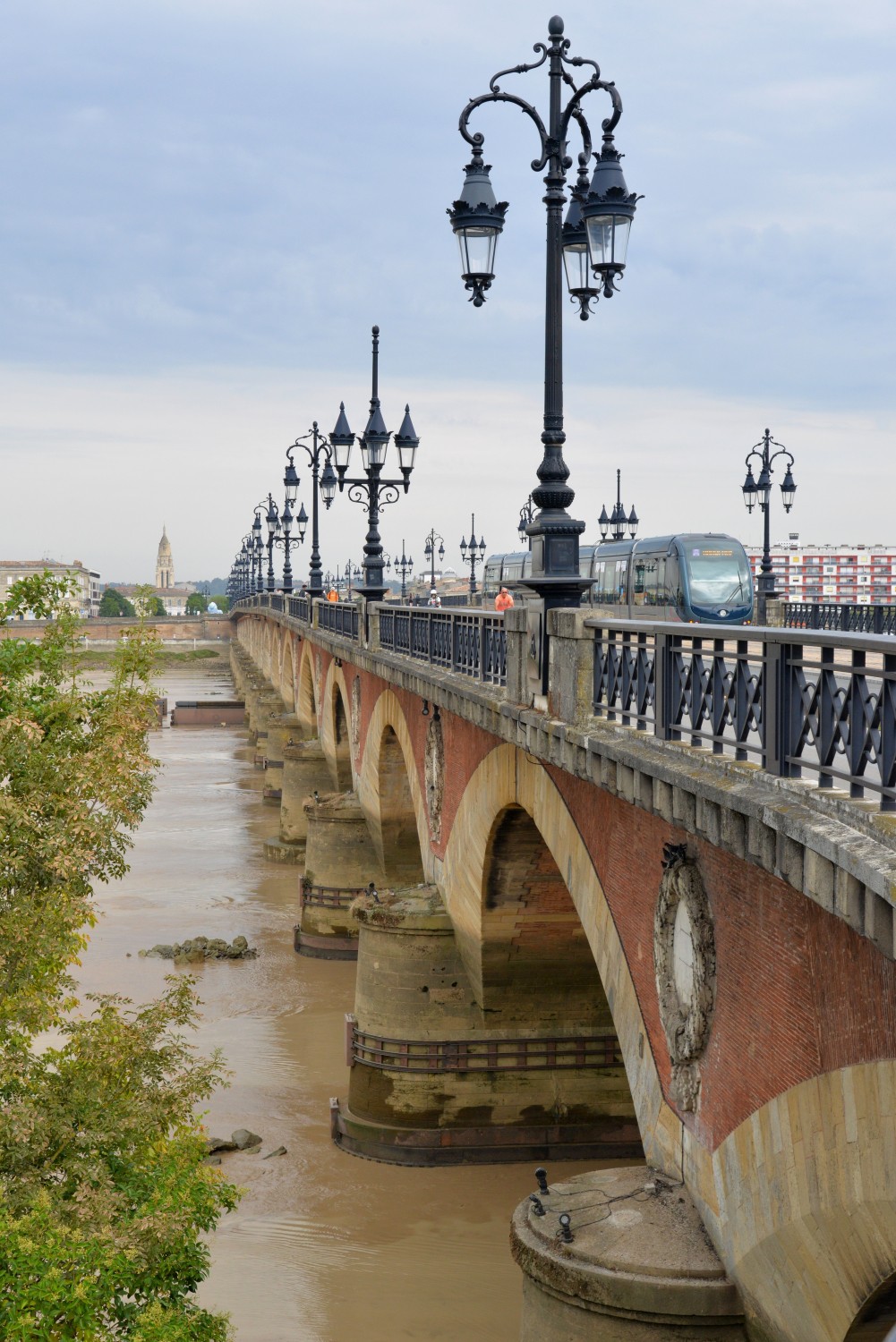 2020 d610 6 325 1 Bordeaux Pont de pierre