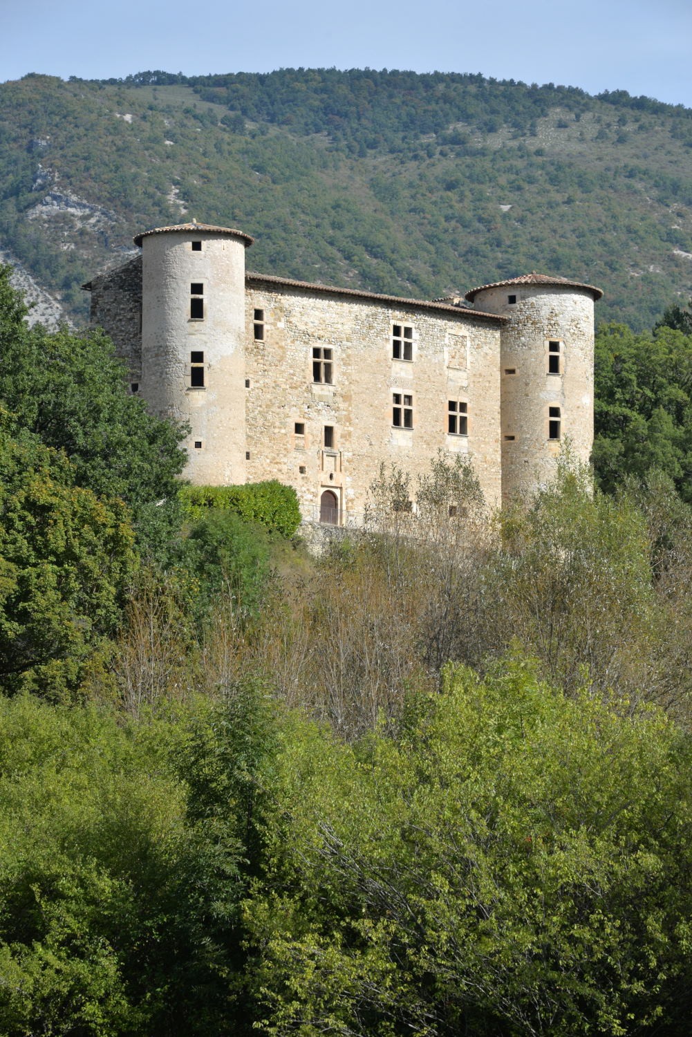 2021 d610 5 007 1 château de La Charce