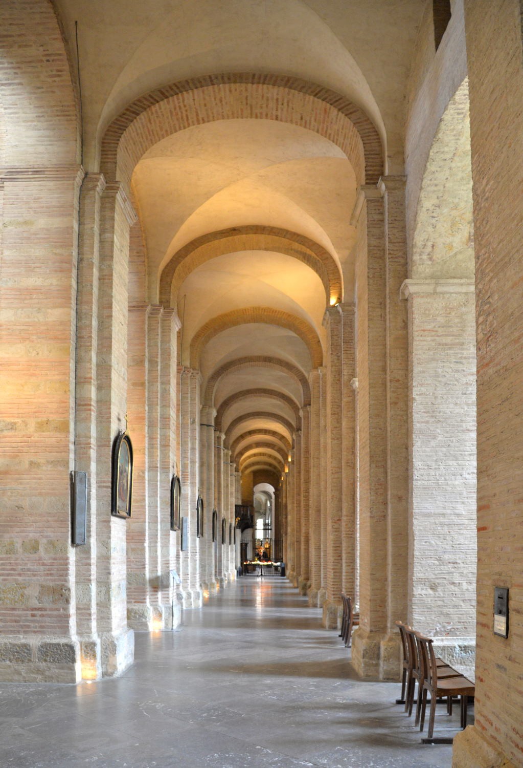 2021 d610 5 234 1 Toulouse Basilique Saint-Sernin