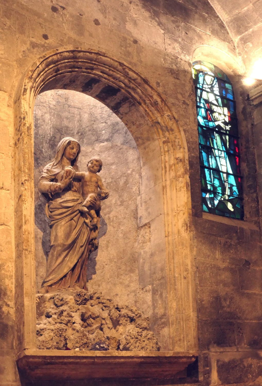 2022 vlux 2 118 1 les baux de provence 2 