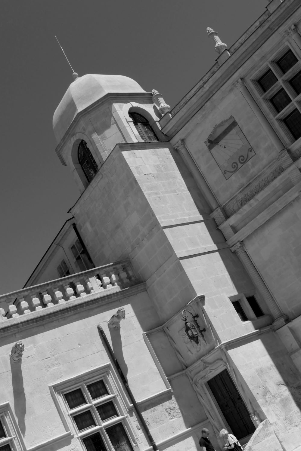 2022 vlux 3 143 1 château de Grignan 