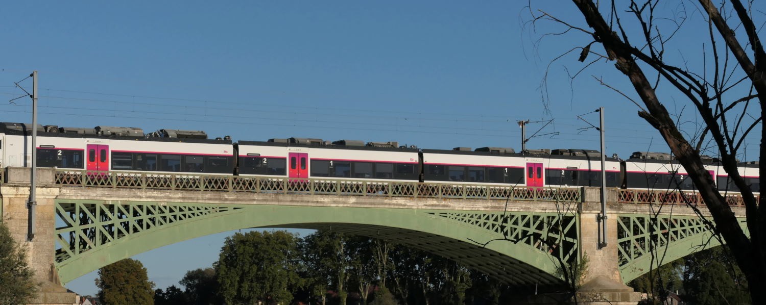 2022 vlux 4 476 1 Nevers Loire 